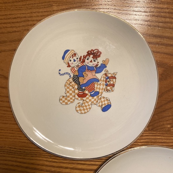 Vintage Raggedy Ann & Andy Ware by Crooksville USA 1940’s set of 2 Plates - Picture 2 of 12